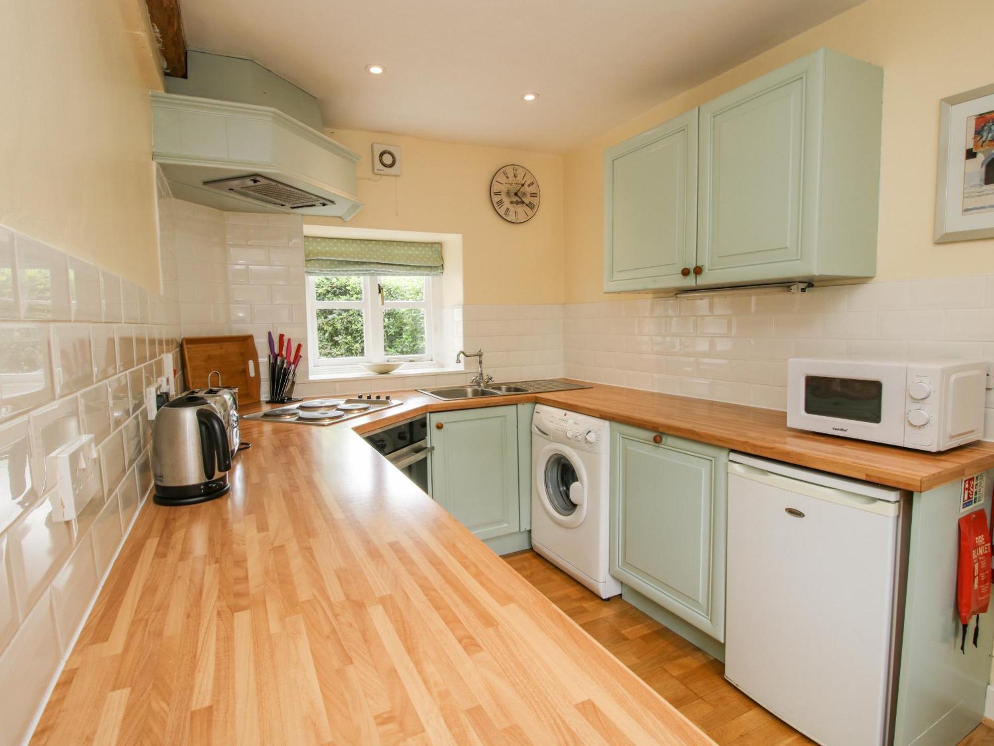 The Coach House Villa ลุดโลว์ ภายนอก รูปภาพ